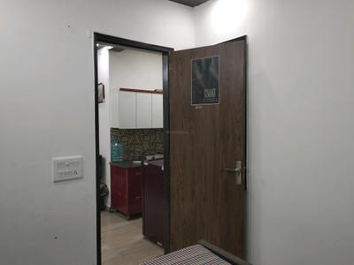 Bedroom Image of 500 Sq.ft 1 BHK Builder Floor for rent in Ramesh Nagar New Delhi for Rs. 23000