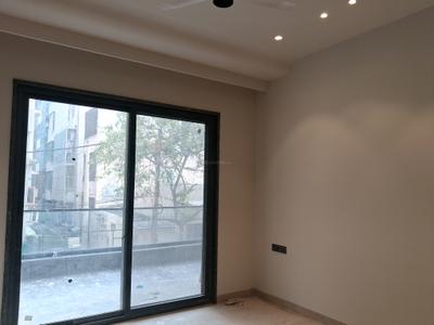Bedroom Image of 1800 Sq.ft 3 BHK Builder Floor for sale in Paschim Vihar New Delhi for Rs. 39000000