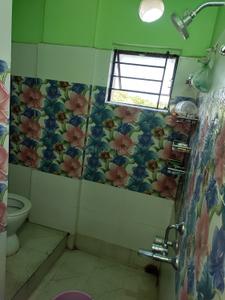 Bathroom Image of 1050 Sq.ft 3 BHK Apartment / Flat for sale in Kanchrapara North 24 Parganas District for Rs. 2800000