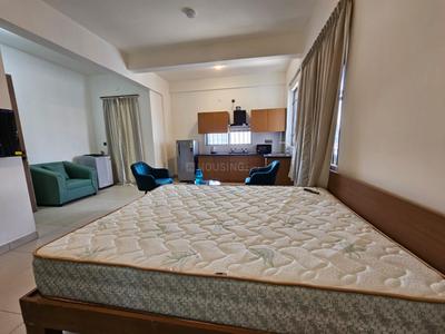 Bedroom Image of 400 Sq.ft 1 RK Apartment / Flat for rent in Domlur Layout Bengaluru for Rs. 41000