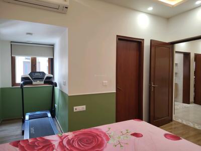 Bedroom Image of 1800 Sq.ft 3 BHK Apartment / Flat for rent in Vasant Kunj New Delhi for Rs. 100000