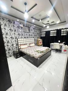 Bedroom Image of 1000 Sq.ft 2 BHK Apartment / Flat for sale in Saraswati Kunj, Patparganj New Delhi for Rs. 14500000