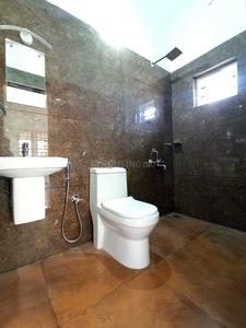Bathroom Image of 2000 Sq.ft 4 BHK Villa for sale in Kalamassery Kochi for Rs. 7400000