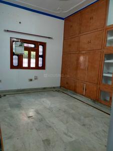 Bedroom Image of 2500 Sq.ft 3 BHK Builder Floor for rent in Gomti Nagar Lucknow for Rs. 21000