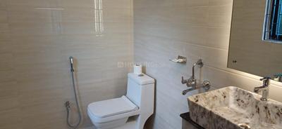 Bathroom Image of 900 Sq.ft 1 RK Independent House for rent in Zoo Tiniali Guwahati for Rs. 16500