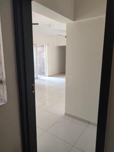 Image of 1120 Sq.ft 2 BHK Apartment / Flat for rent in Vardhaman Moonstone, Tathawade, Pune for Rs. 26000