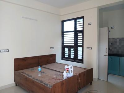 1 RK Independent Builder Floor