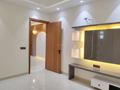Bedroom Image of 1800 Sq.ft 3 BHK Builder Floor for sale in Ansal Versalia, Sector 67 Gurgaon for Rs. 22500000