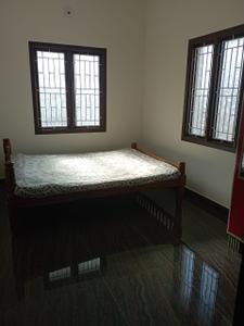 Bedroom Image of 950 Sq.ft 2 BHK Independent House for rent in Attavar Mangalore for Rs. 17000