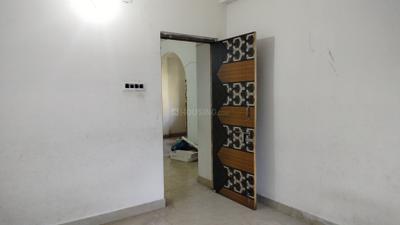 Bedroom Image of 800 Sq.ft 2 BHK Apartment / Flat for rent in Behala Chowrasta Kolkata for Rs. 8500