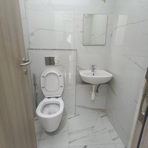 Image of 950 Sq.ft 2 BHK Apartment / Flat for sale in Gayatri Darshan, Kandivali East, Mumbai for Rs. 19000000