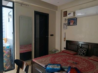 Bedroom Image of 1850 Sq.ft 4 BHK Builder Floor for sale in Raj Nagar Extension Ghaziabad for Rs. 16000000
