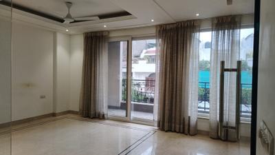 Living Room Image of 2400 Sq.ft 4 BHK Builder Floor for rent in Greater Kailash II New Delhi for Rs. 225000