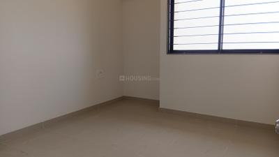 Bedroom Image of 982 Sq.ft 2 BHK Apartment / Flat for rent in Magarpatta River View City, Loni Kalbhor Pune for Rs. 22000