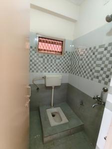 Tulsi Plaza Bathroom One 2