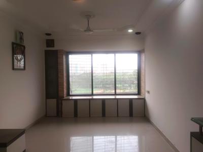 Living Room Image of 1050 Sq.ft 2 BHK Apartment / Flat for rent in Gayatri Darshan, Kandivali East Mumbai for Rs. 51000