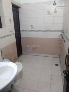 Bathroom Image of 3250 Sq.ft 3 BHK Builder Floor for rent in Sector 31 Faridabad for Rs. 38000