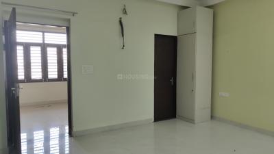 Bedroom Image of 1500 Sq.ft 2 BHK Builder Floor for rent in Hajiwala Jaipur for Rs. 15000