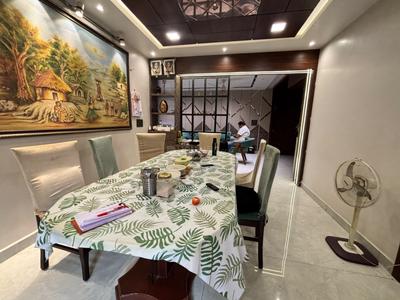Hall Image of 2500 Sq.ft 4 BHK Apartment / Flat for sale in CGHS Gurugram Apartment, Sector 56 Gurgaon for Rs. 35000000
