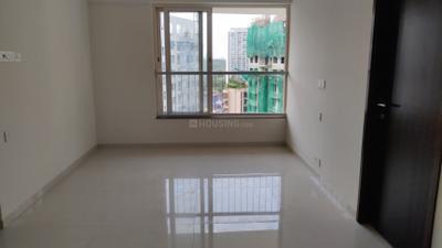 Living Room Image of 750 Sq.ft 2 BHK Apartment / Flat for rent in Kalpataru Vivant, Jogeshwari East Mumbai for Rs. 73000