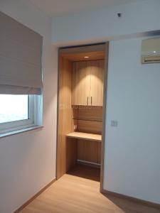 Bedroom Image of 2700 Sq.ft 4 BHK Apartment / Flat for sale in DLF Park Place, Sector 54 Gurgaon for Rs. 102500000