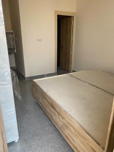 Bedroom Image of 350 Sq.ft 1 RK Apartment / Flat for rent in Sector 44 Noida for Rs. 11999