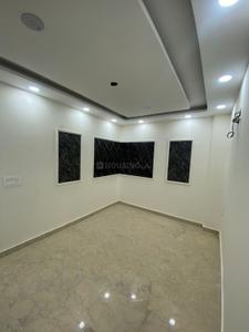 Living Room Image of 950 Sq.ft 2 BHK Builder Floor for rent in Ramesh Nagar New Delhi for Rs. 48000