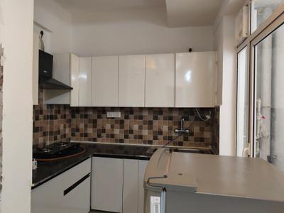 Kitchen Image of 610 Sq.ft 2 BHK Apartment / Flat for sale in Prateek Grand City, Siddharth Vihar Ghaziabad for Rs. 7200000
