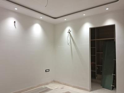 Bedroom Image of 1800 Sq.ft 3 BHK Builder Floor for sale in Paschim Vihar New Delhi for Rs. 37000000