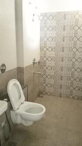 Bathroom Image of 1817 Sq.ft 3 BHK Apartment / Flat for sale in Aishwarya Empire, Purena Raipur for Rs. 8600000