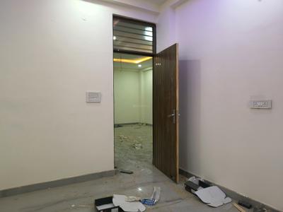 Bedroom Image of 1200 Sq.ft 3 BHK Apartment / Flat for sale in Govindpuram Ghaziabad for Rs. 5065000