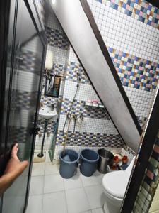 Bathroom Image of 900 Sq.ft 3 BHK Builder Floor for sale in Bali Nagar New Delhi for Rs. 7300000