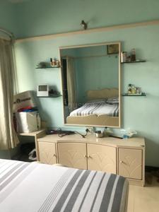Bedroom Image of 850 Sq.ft 2 BHK Apartment / Flat for sale in Mona lisa, Bandra West Mumbai for Rs. 45000000