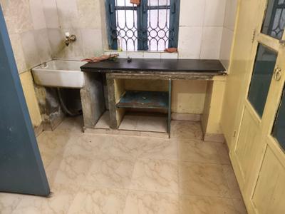 Kitchen Image of 800 Sq.ft 2 BHK Apartment / Flat for rent in Keshtopur Kolkata for Rs. 10000