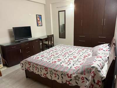 Bedroom Image of 2350 Sq.ft 3 BHK Apartment / Flat for rent in CGHS Rose Apartment, Sector 28 Gurgaon for Rs. 95000