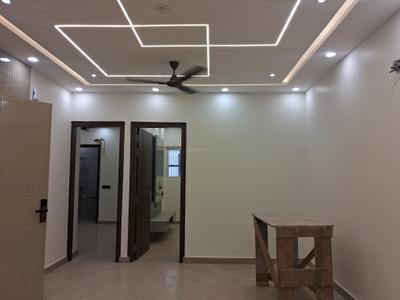Living Room Image of 1350 Sq.ft 3 BHK Builder Floor for sale in Paschim Vihar New Delhi for Rs. 27000000