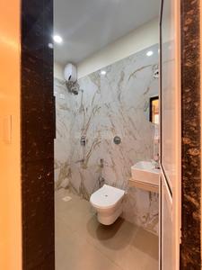 Bathroom Image of 830 Sq.ft 2 BHK Apartment / Flat for sale in Poddar Harmony, Chembur Mumbai for Rs. 13500000