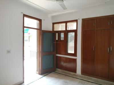 Bedroom Image of 1350 Sq.ft 2 BHK Apartment / Flat for sale in CGHS Sarve Sanjhi Apartments, Sector 9 Dwarka New Delhi for Rs. 22500000