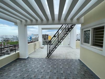 Balcony Image of 2300 Sq.ft 4 BHK Villa for sale in Selaiyur Chennai for Rs. 16500000
