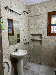 Image of 1250 Sq.ft 2 BHK Apartment / Flat for sale in DDA Flats Sarita Vihar, Sarita Vihar, New Delhi for Rs. 26000000