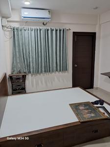 Bedroom Image of 1600 Sq.ft 3 BHK Apartment / Flat for rent in SMR Vinay Iconia, Serilingampally Hyderabad for Rs. 62500