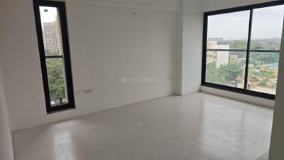 Bedroom Image of 3250 Sq.ft 4 BHK Apartment / Flat for rent in Adani Paarijat, Shantigram Ahmedabad for Rs. 150000