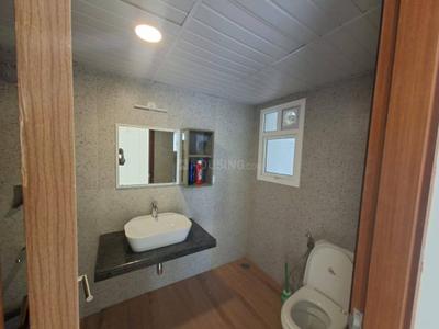 Bathroom Image of 1600 Sq.ft 3 BHK Apartment / Flat for rent in Aparna Zenon, Puppalaguda Hyderabad for Rs. 66001