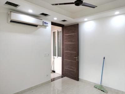Bedroom Image of 2200 Sq.ft 4 BHK Apartment / Flat for sale in Kamakshi Apartment, Sector 6 Dwarka New Delhi for Rs. 35500000