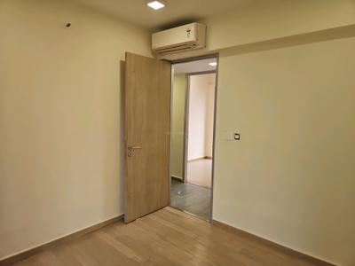 Bedroom Image of 1250 Sq.ft 2.5 BHK Apartment / Flat for sale in Lodha Aura, Sion Mumbai for Rs. 37000000