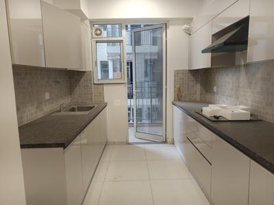 Kitchen Image of 2088 Sq.ft 3 BHK Apartment / Flat for rent in Godrej Woods, Sector 43 Noida for Rs. 81000