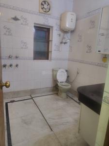 Bathroom Image of 2000 Sq.ft 3 BHK Apartment / Flat for sale in Munirka New Delhi for Rs. 47000000