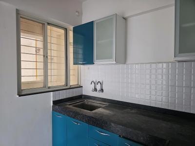 Kitchen Image of 985 Sq.ft 2 BHK Apartment / Flat for rent in Majestique Manhattan Wing C, Wagholi Pune for Rs. 21500