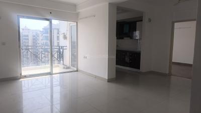 Living Room Image of 1350 Sq.ft 3 BHK Apartment / Flat for sale in SVP Gulmohur Residency, Indirapuram Ghaziabad for Rs. 13000000