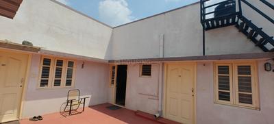 Balcony Image of 600 Sq.ft 1 BHK Penthouse for rent in Kalyan Nagar Bengaluru for Rs. 17000